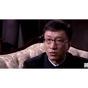 在阿里云盘上观看孙红雷主演的悬疑动作片《潜伏》，支持倍速播放！