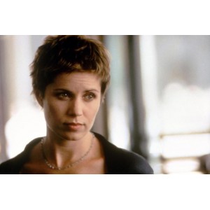 《大地Land：探索孤独的力量》