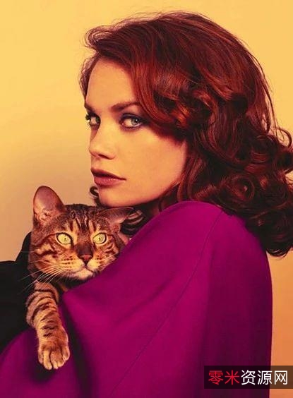 《威尔森夫人：英美间的政治阴谋》