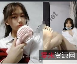 可乐软萌妹子:抖音热门直播,288元洗澡秀,11.8G粉丝礼物,温暖清凉油然而生