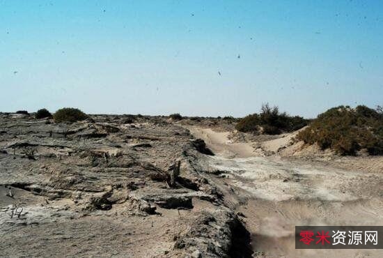 《罗布泊神秘事件:探索古太空文明的未解之谜》