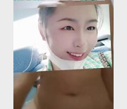 给力燃烧：少妇Y荡幼师，黑丝口嗨大PP，2.4G冲点火辣辣
