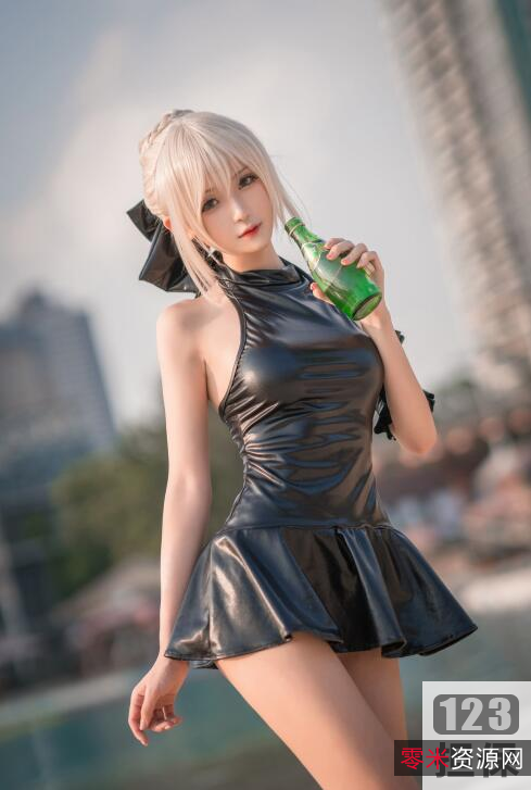 斗鱼当红主播_腐团儿COS合集