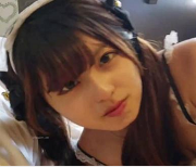《KRD8小田菜：从前男友的爆红视频到新出的女星》