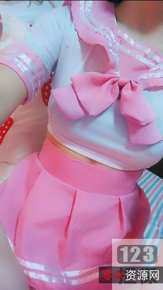 网红{{网红名字}}精彩视频：卡哇伊雪糕酱超级合集，COS、水手服、百褶裙、女仆、兔女郎、和服、肚兜、毛衣、皮肤、写字、手脚