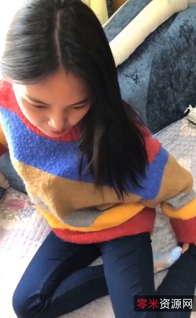 依云最新日常合集:清纯可爱的容颜、活泼可爱的性格,活出自己的最美!