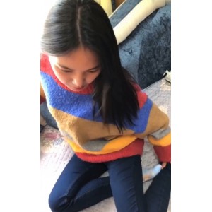 依云最新日常合集：清纯可爱的容颜、活泼可爱的性格，活出自己的最美！