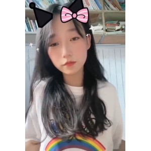沈娇娇大一新生勤工俭学拍摄有尺度视频，百度云保存，观众评判！