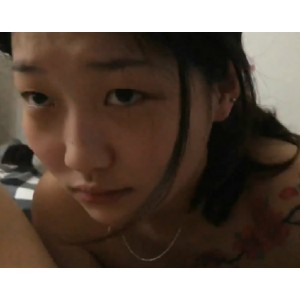 《江苏大学工商管理系李晓婕和新男友冠希哥ji+qing+shi+pin展示，网友痴迷不已！》