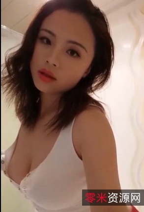 《迪爱儿:女神的星光,清纯魅力无限》