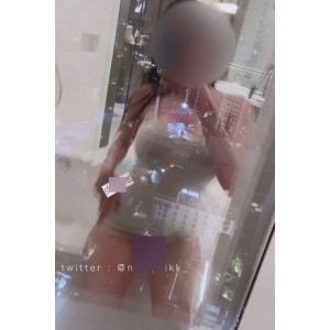 火辣玉兔：namprikk_Onlyfans魔鬼身材让人心动