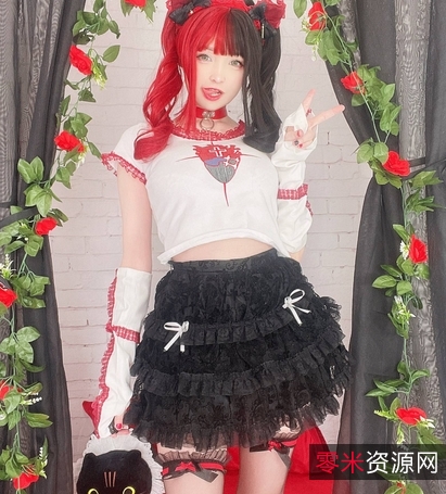 HidoriRose妹子吸血鬼:可爱性感COSPLAY角色,视频照片大小欣赏