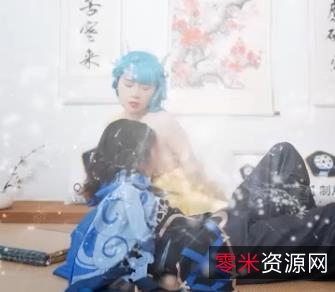 《王者荣耀:网红模特潘甜甜穿越到宫本武藏的世界,一场激烈的对决和惊喜无限的探索之旅》