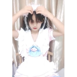 网红佳佳小宝贝火辣热舞，有尺度诱惑！