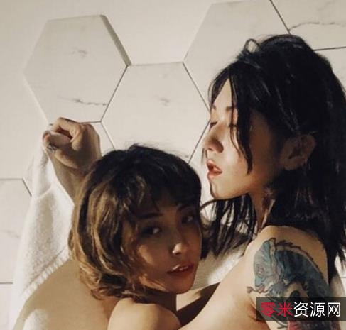 某推超人气霸气成熟女人御姐【某推精选御姐】浮力姬（舌尖上的那地方）最新散播黑丝完整合集_16V-9.2G