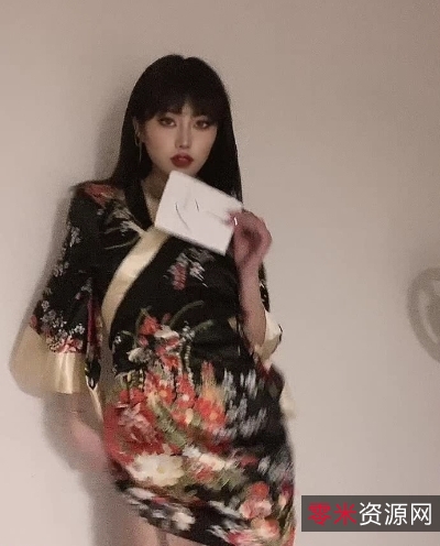 抖音网红】30万粉网红-绝绝子Lisa又来了，两首新热舞送上+...