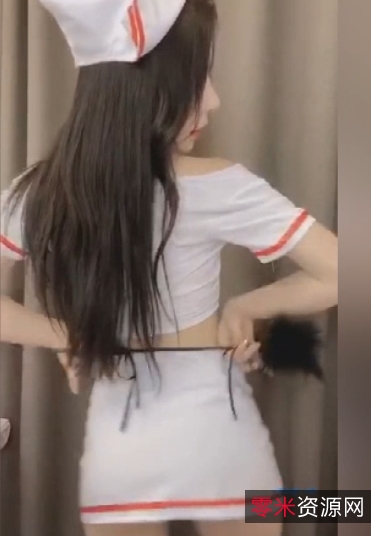 小韩雪最新作品：被外号“神似”明星的大哥采访