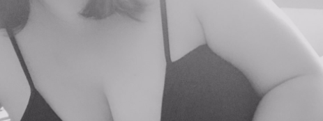 南祀网红推特自拍活力四射，美丽力量，让你忘记烦恼！黑色衣服、蝴蝶结睡衣等，网红小姐姐的新款服装搭配！