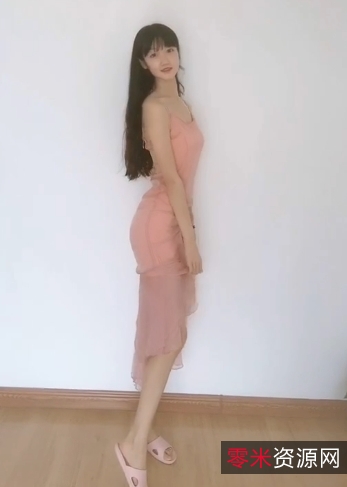 快手网红小芯绝版舞蹈合集:63万博主萌妹,甜美大眼睛,狂野高难度姿势!