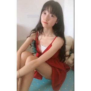 快手网红小芯绝版舞蹈合集：63万博主萌妹，甜美大眼睛，狂野高难度姿势！
