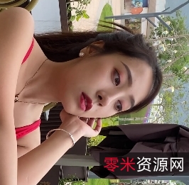 红色泳装美女1V视频，美腿胖臀，9.76G百度云