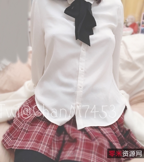 日韩美女同款恶犬酱浮力姬某推颜值宝藏水果因大玉兔小圆晕抖M虐1V-353M