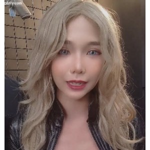 精选Onlyfans嫩妹MINICHU85V19.2G