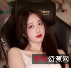 轩子巨2兔A失眠R福利篇少妇装黑白丝袜，高能提醒，转载搬运百度盘