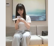 小宝绝版资源全集4-15V，19.9GB，3000网约苗条边缘，2800高颜值，5000精选动作，卖力顶！