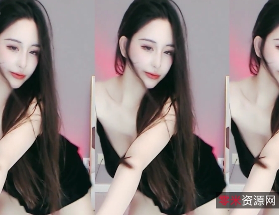 苏樱·虎牙女神完美颜值身材与迷人眼神,精彩跳舞直播!