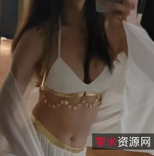 逆天颜值妖皇:韩国TS时尚风格大片,共71张高清图片,视频时长2小时16分钟,可通过百度云下载。