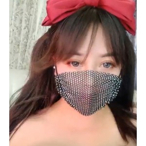 巨无霸猫猫精选女主播视频：精选女主播颜值身材口罩大小一部