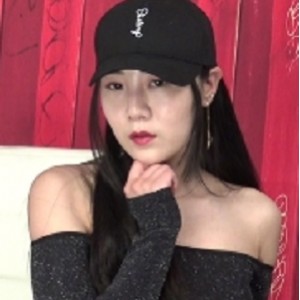 限时特惠日月俱乐部MV体验装：3V1.32G百度盘下载