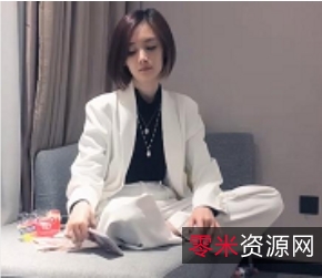 高冷短发妹的探花颜值商品