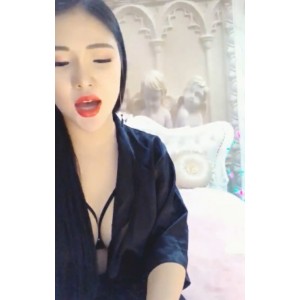 完美身材美女主播内衣秀4V画质1.26G度盘永链失效