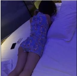清纯嫩妹表演女友嘴艺