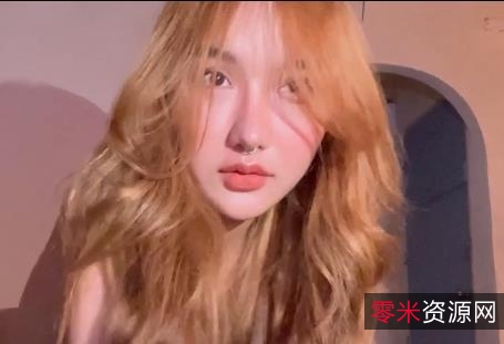 OnlyFans网红kanyabunloed精选视频，完美身材魅力无限！