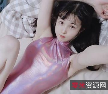 越南女菩萨xiaoE小e视频合集24V6.5G，玩LOL加分收藏