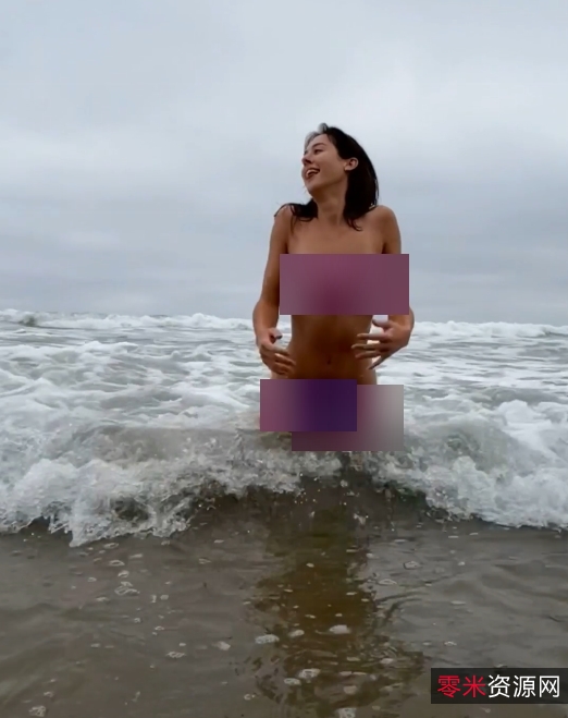 文艺鸡julesari裙子勾引同事合集15.9G，粉丝调侃为何不结婚