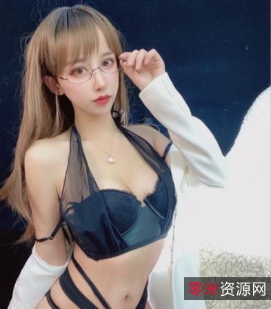 喵星女神岁酱：反差萌JK道具视频，清纯水嫩颜值吸睛