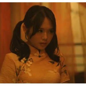 22部合集：双人游戏绿帽多人游，女主帝皇待遇，绝世神功，剧情丰富，下载观看