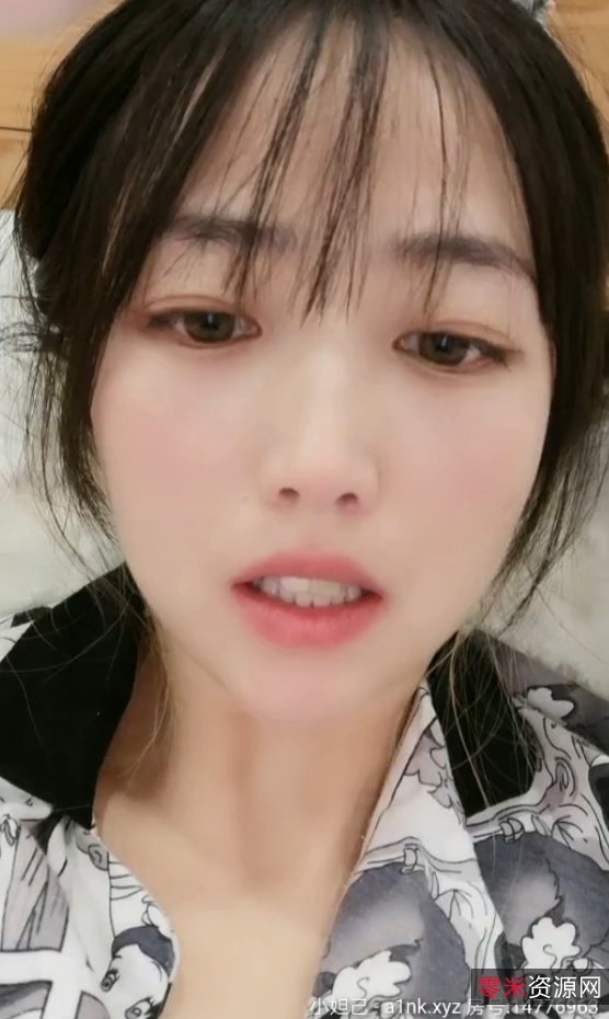 清纯00后小学妹表演放飞自我，粉嫩某处惊艳4小时28分钟