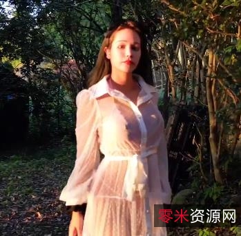 独特风格OnlyFans高端打野女神Naomi：34V视频3.1G全付费私拍，颜值身材一绝，感觉展示惊喜无限