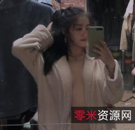 高颜值大二私圈-吴晶合集:真实自然的视频魅力