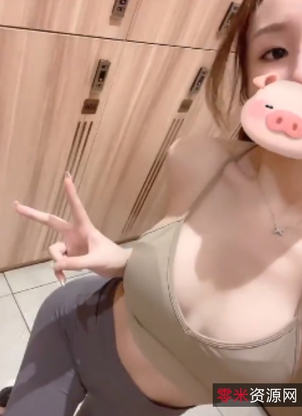 顶级光“阴”御姐晗晗私拍福利大放送，245P2V-343MB