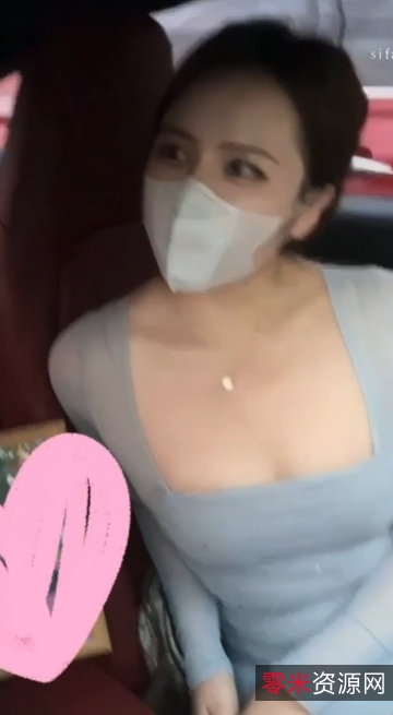 黑丝长腿乖乖女在保时捷车上欺负展示车阵，1V+1G视频火爆展示，百度盘永久链接