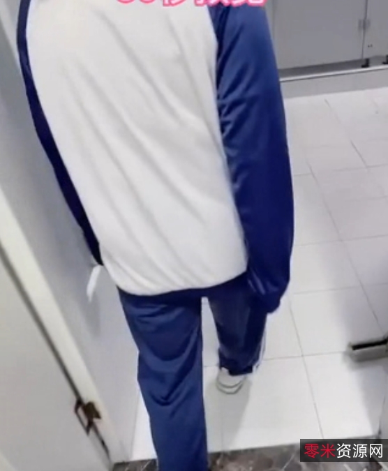 晓彤表妹高清720P视频大片，兄妹乱来海角逛街厕所行人全记录