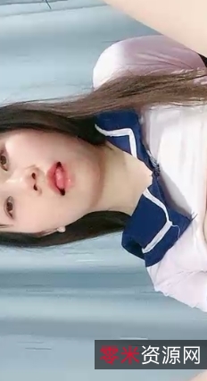 暖的软糖收藏视频，小雨展示了她心爱的40款软糖，每一口都是一种美好的味道。