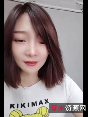 音乐老师利在：钢琴唱歌跳舞，小学生资源大公开！2分47秒视频曝光