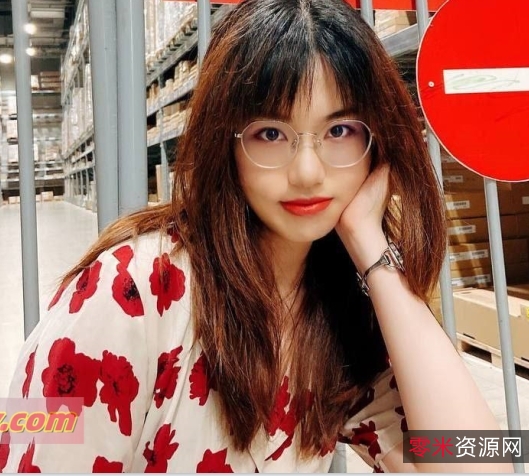 反差婊砸生活乱来视图合集：201V，4.41G，百度盘大放送